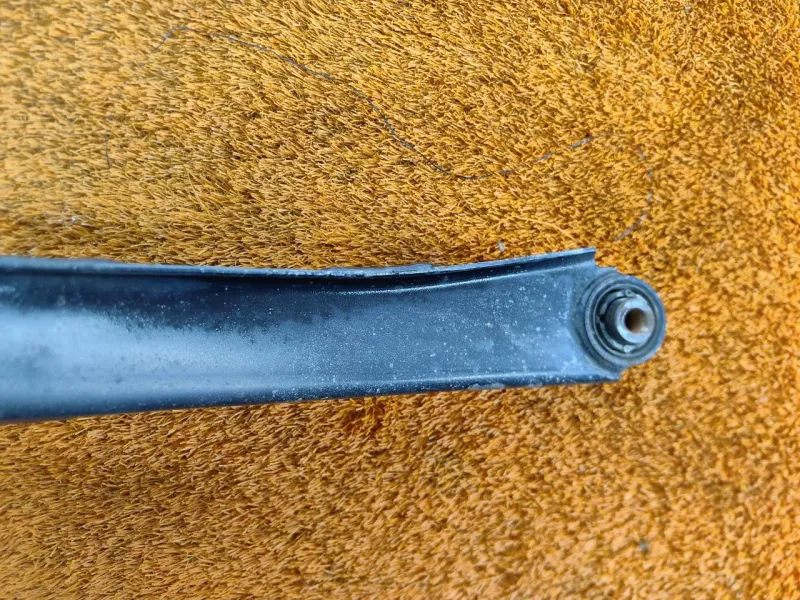 Рычаг подвески