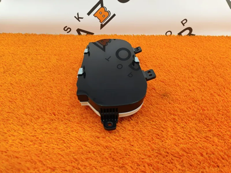 Панель приборов