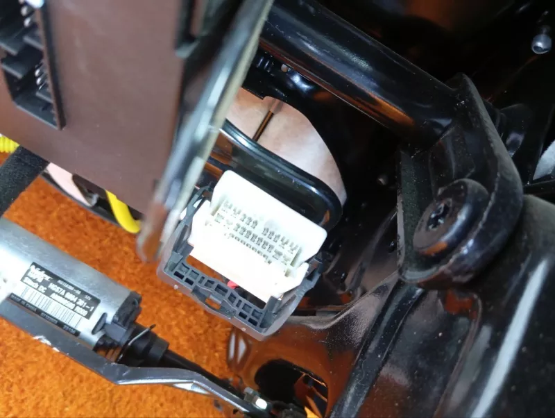 Сиденье Chery Tiggo 8 Pro 2023 402002099AAABN SQRF4J16C, переднее левое