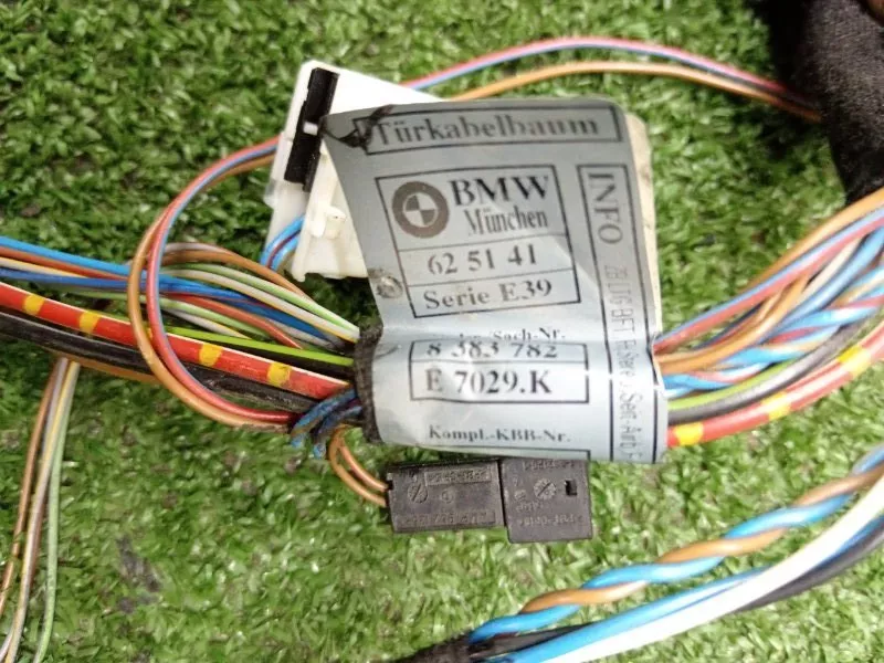 Проводка двери