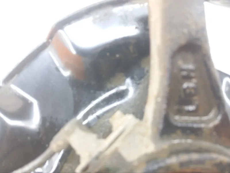 Кулак поворотный