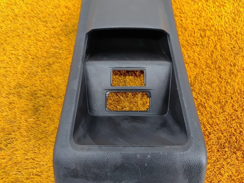 Накладка центральной консоли