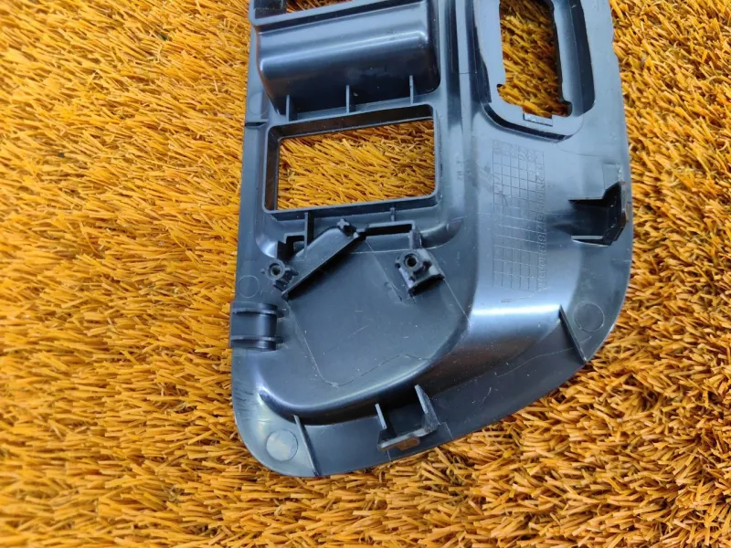 Пластик салона