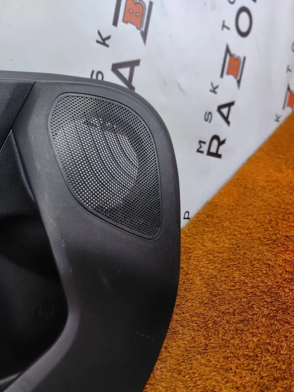 Обшивка двери