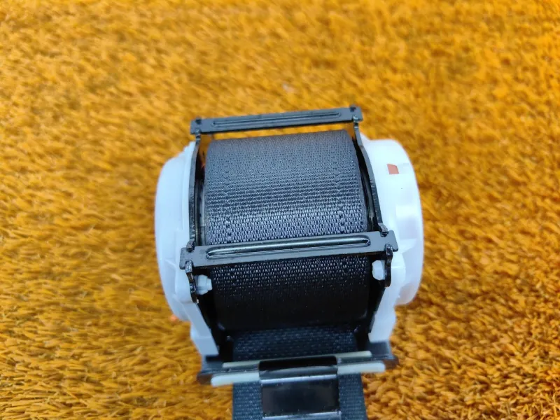 Ремень безопасности