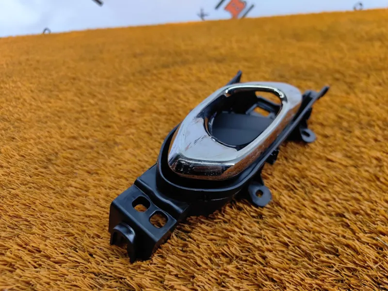 Ручка двери внутренняя