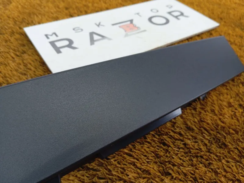 Молдинг двери