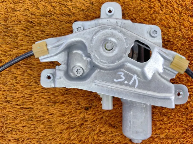 Стеклоподъемник