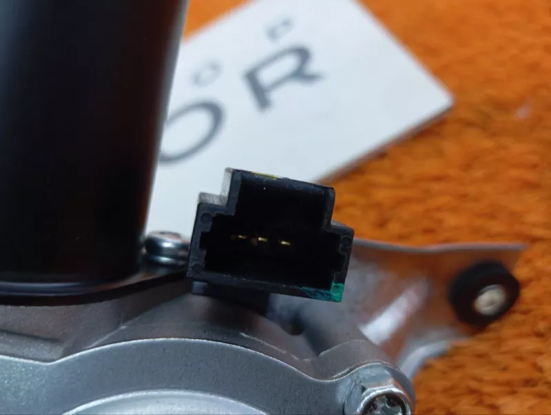 Моторчик стеклоочистителя