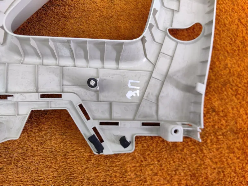 Обшивка стойки