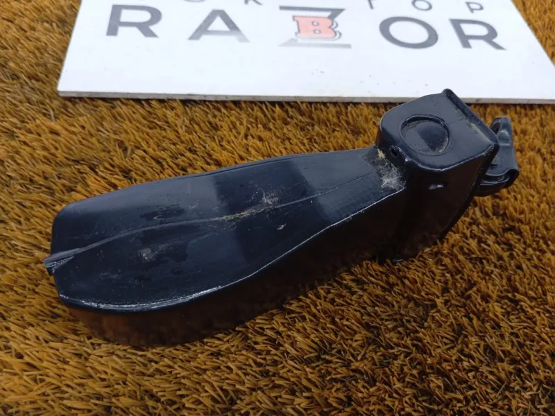 Ограничитель двери