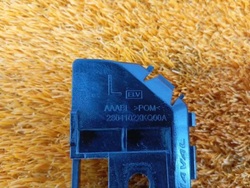 Крепление бампера