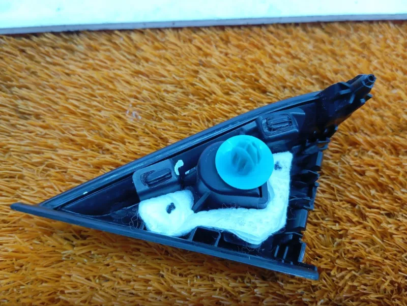 Накладка зеркала внутренняя