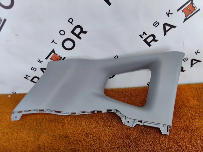 Накладка на стойку кузова