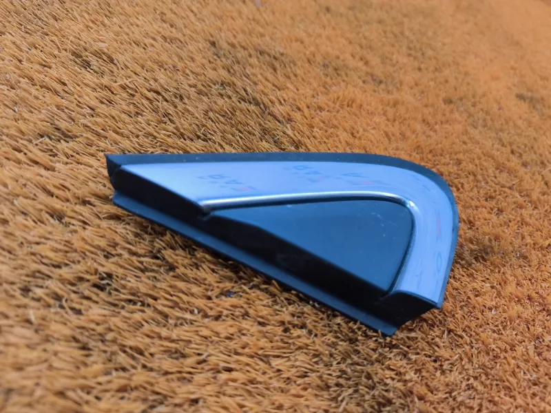 Молдинг двери