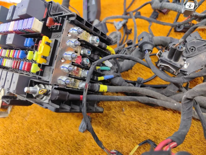 Проводка подкапотная