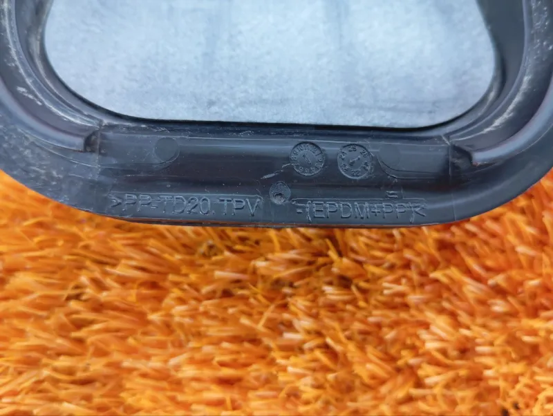 Решетка вентиляционная