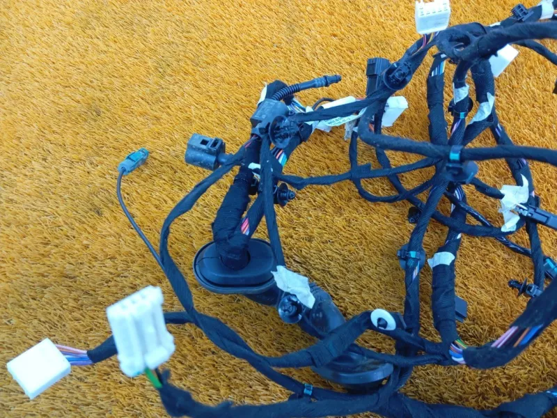 Проводка крышки багажника