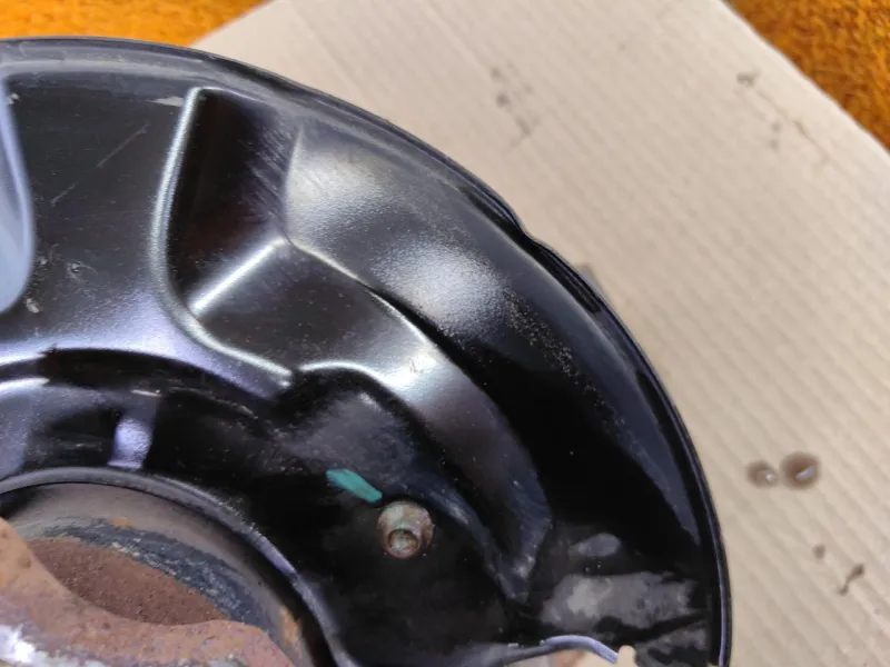 Кулак поворотный