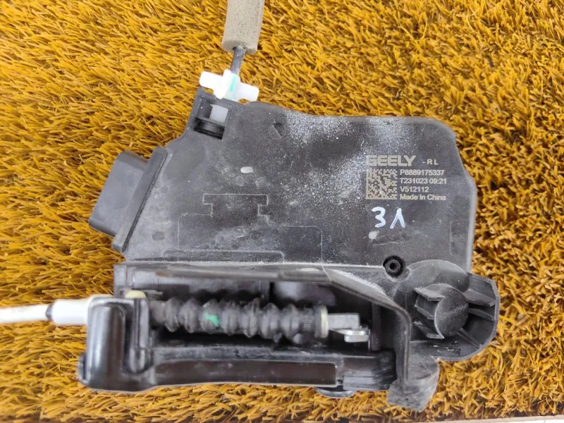 Замок двери