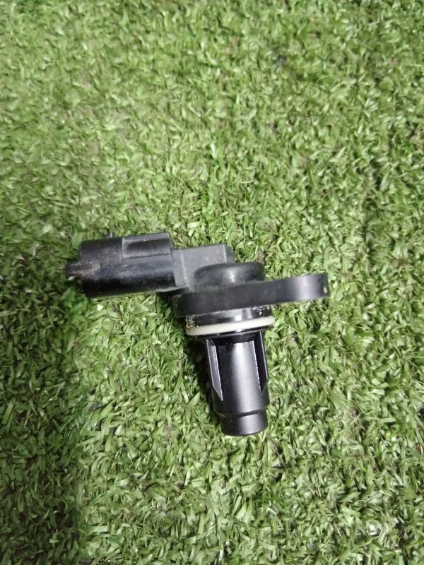 Датчик положения распредвала