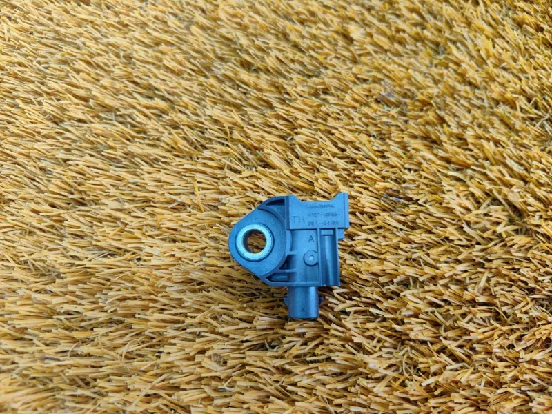 Датчик подушки безопасности