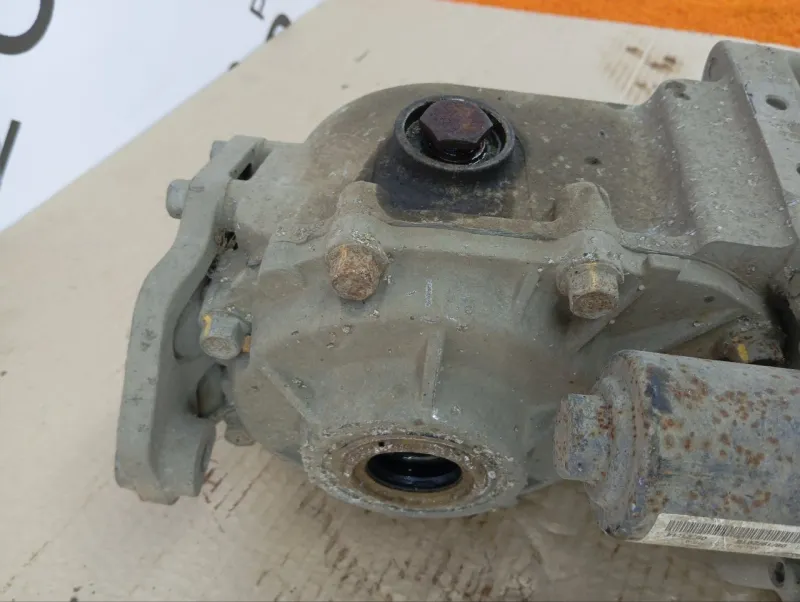 Редуктор задний