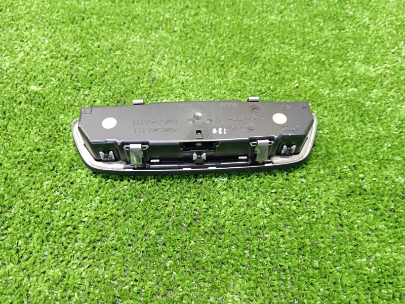 Плафон салона