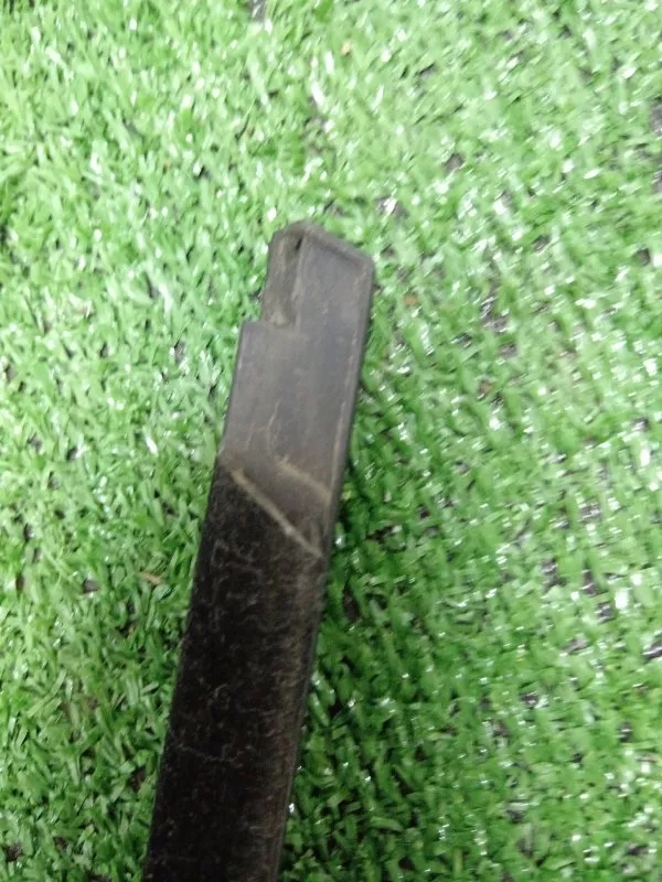 Уплотнитель стекла двери