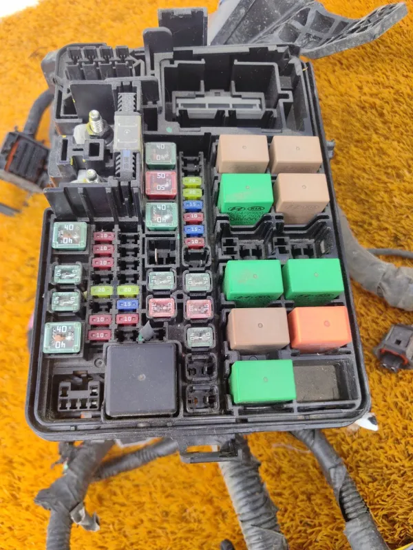 Проводка подкапотная