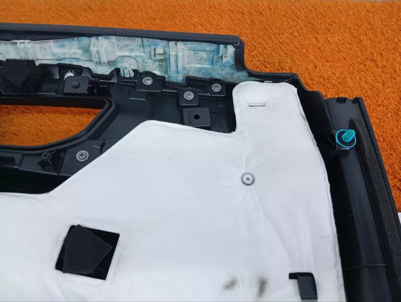 Обшивка двери