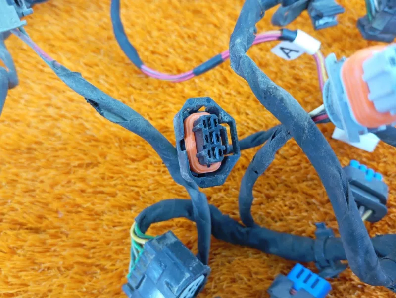 Проводка подкапотная