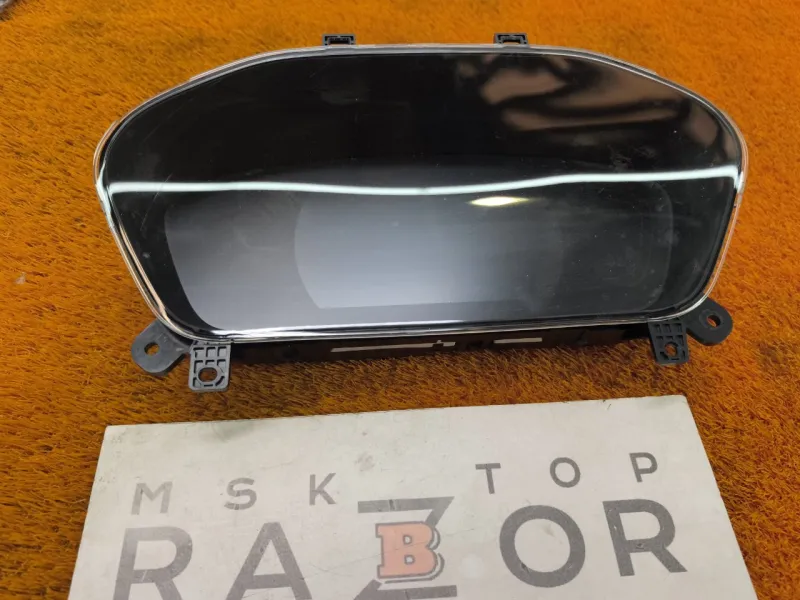 Панель приборов