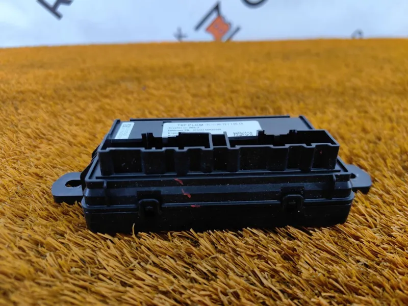 Блок управления двери багажника