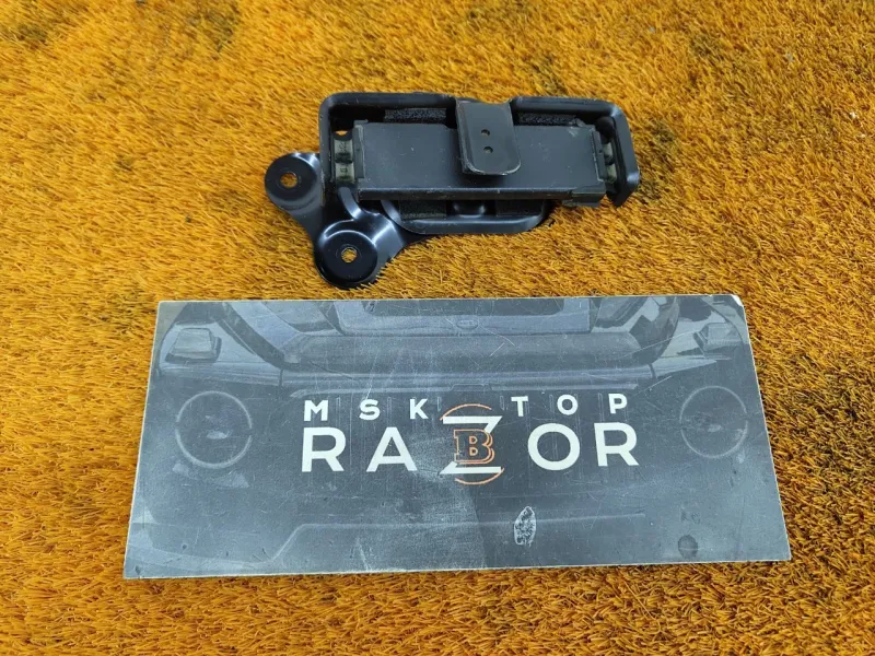 Демпфер крышки багажника