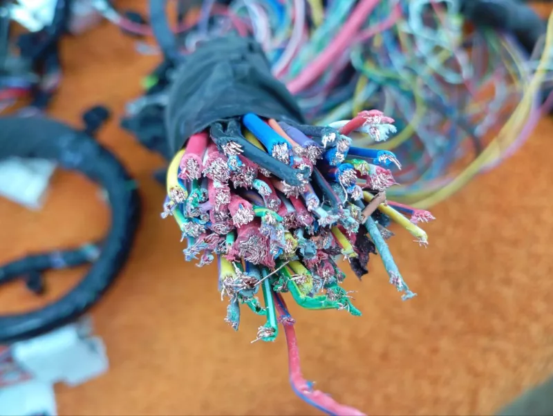 Проводка салона