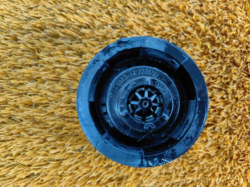 Крышка расширительного бачка