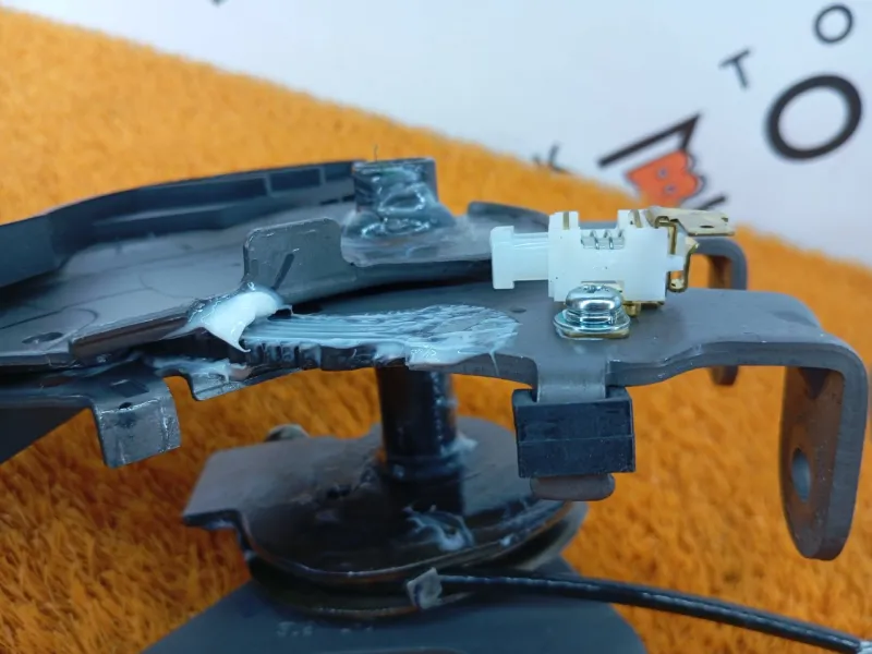 Рычаг стояночного тормоза