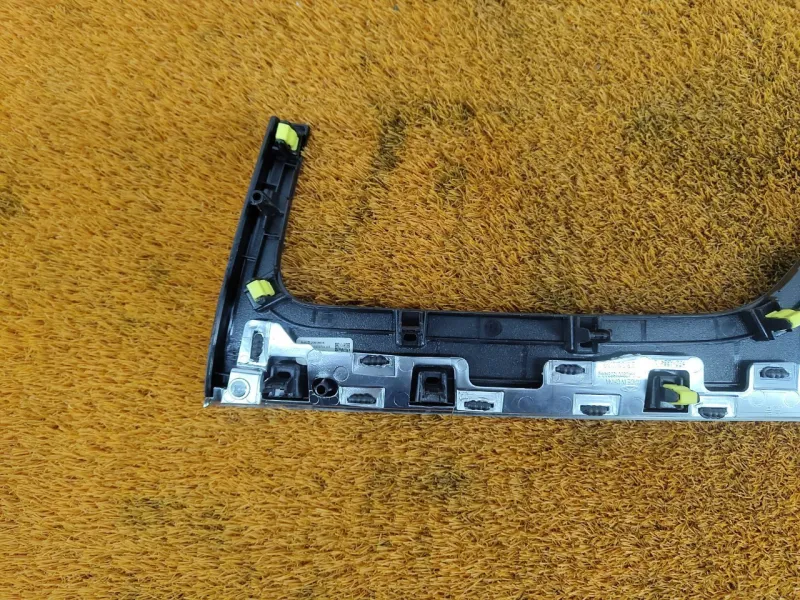 Накладка двери