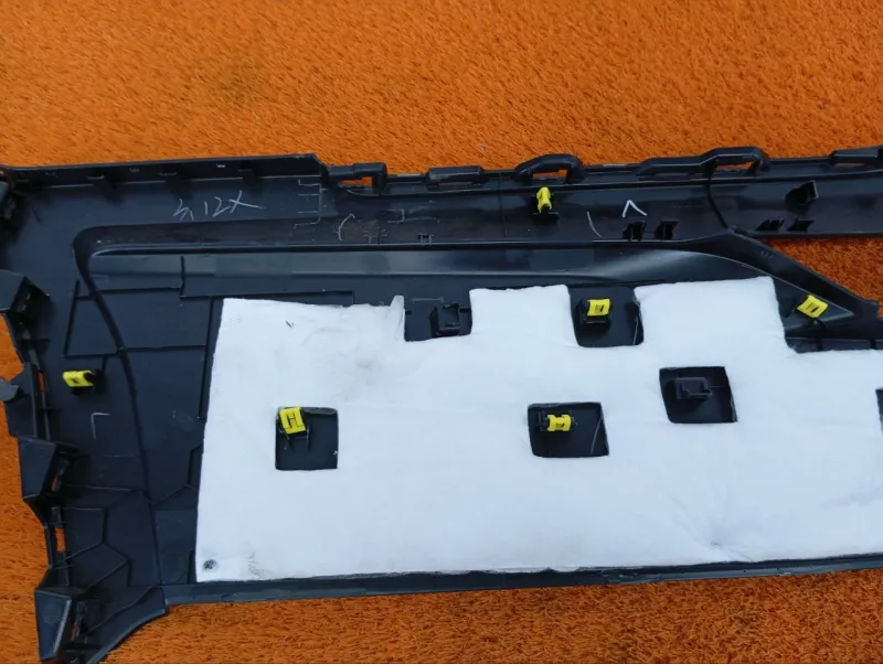 Накладка центральной консоли