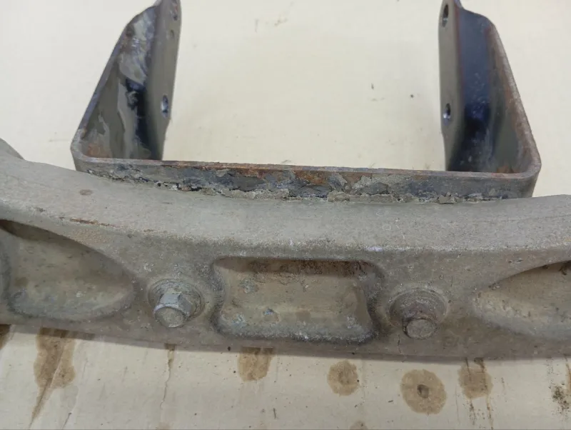 Кронштейн редуктора