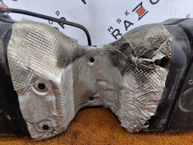 Бак топливный