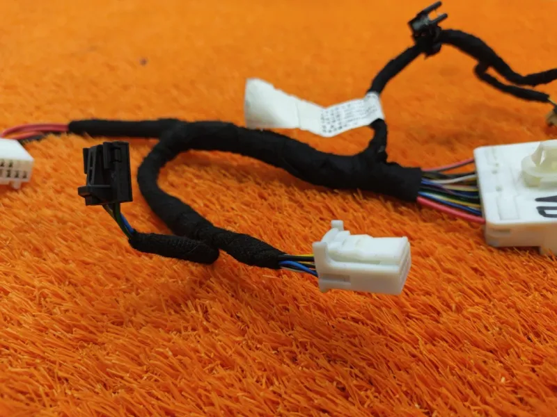 Проводка двери