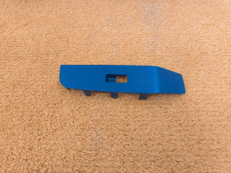 Молдинг двери