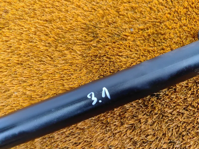 Амортизатор багажника