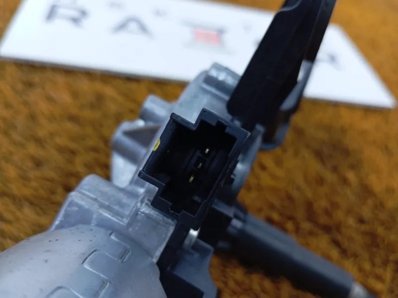 Моторчик стеклоочистителя