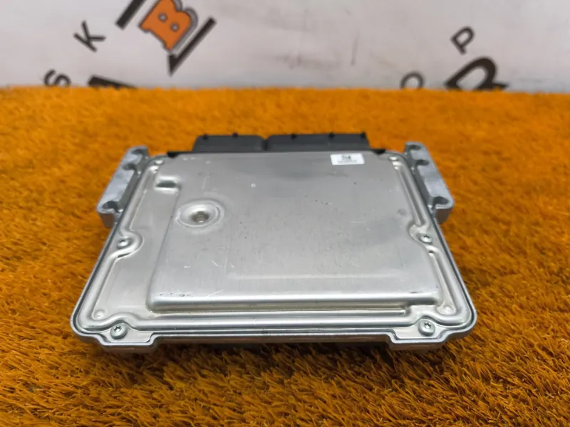 Блок управления двигателем