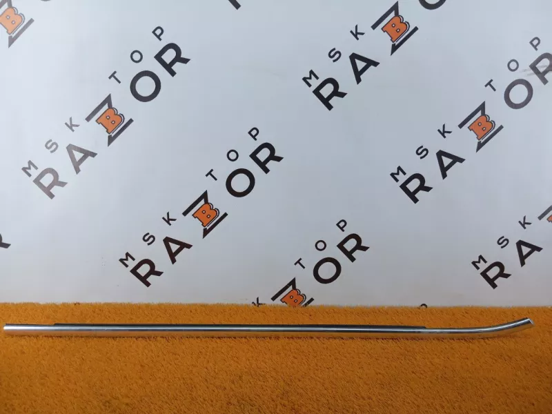 Уплотнитель стекла двери