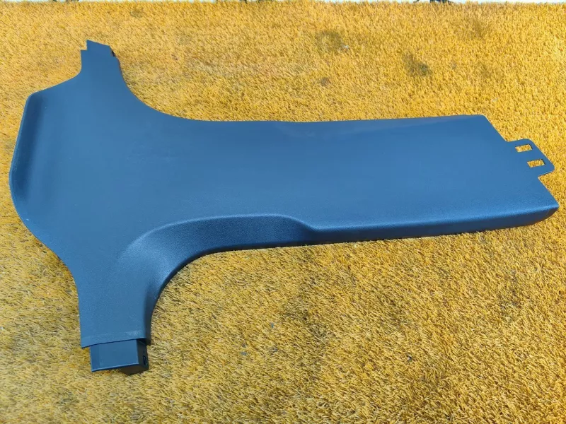 Накладка на стойку кузова