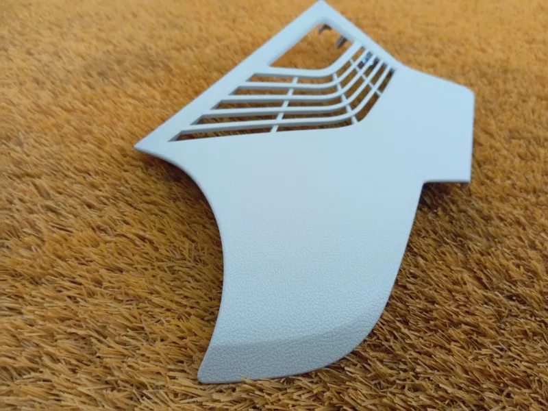 Обшивка багажника